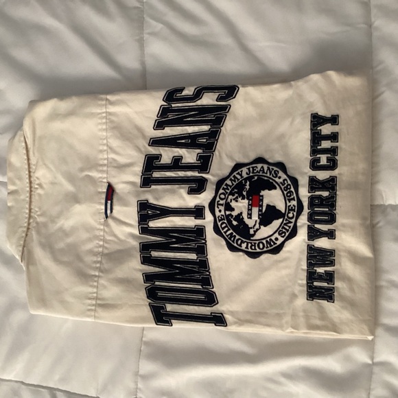 Tommy Hilfiger Cream Relaxed Fit Shirt - Picture 1 of 5
